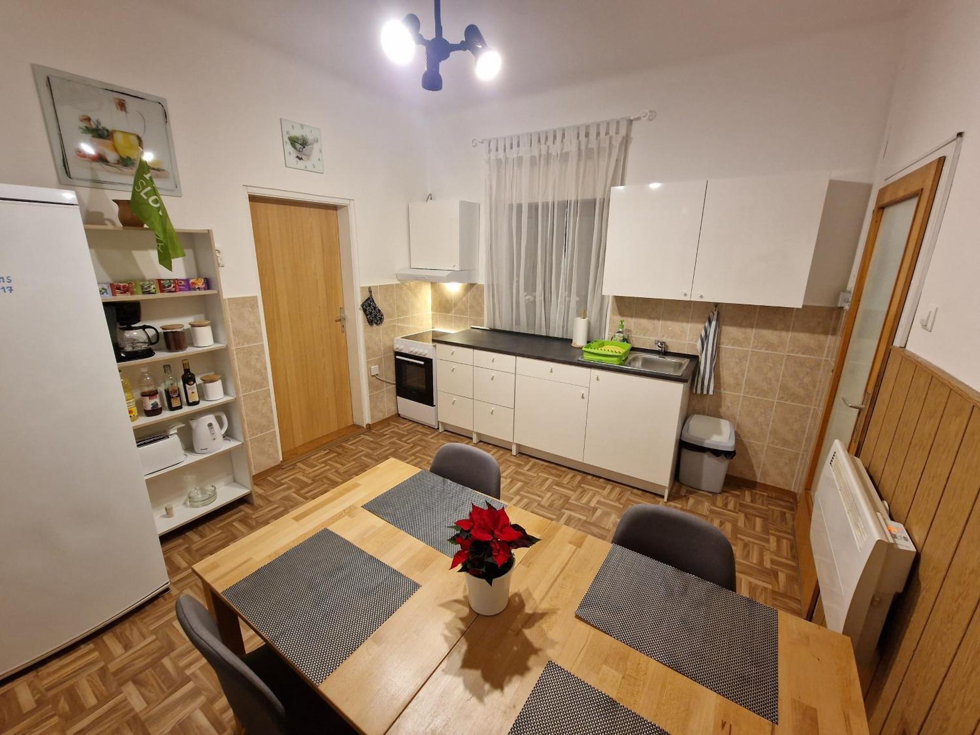 Saso Rooms & Apartments Ljubljana Luaran gambar